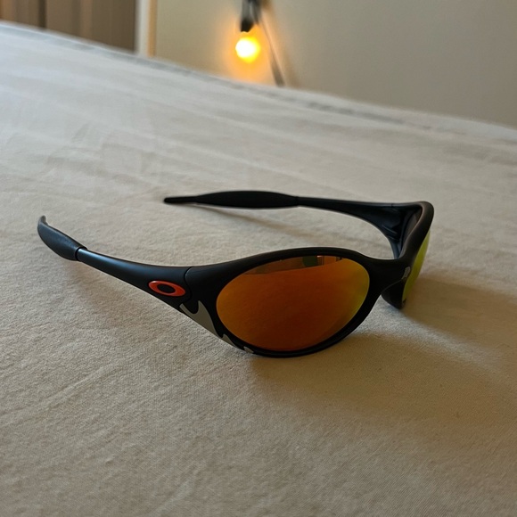 Oakley x A&P Eye Jacket Sunglasses - Picture 1 of 10